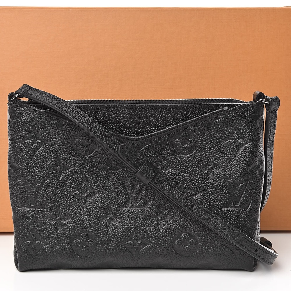 💎✨STUNNING✨💎 Louis Vuitton crossbody